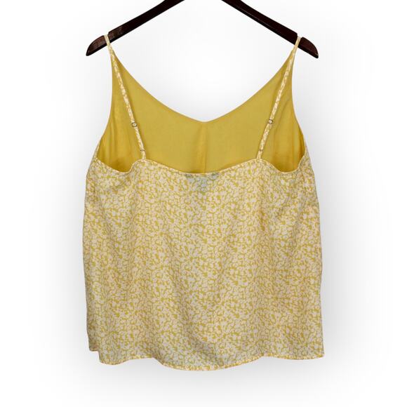 Large BR BananaRepublic Scoop Modal LightBlue Tee • Yellow Floral Cami Tank - Picture 7 of 12